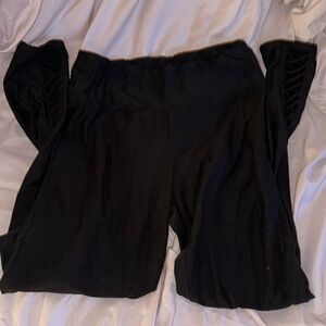 soft leggings with pattern at the end size medium kids